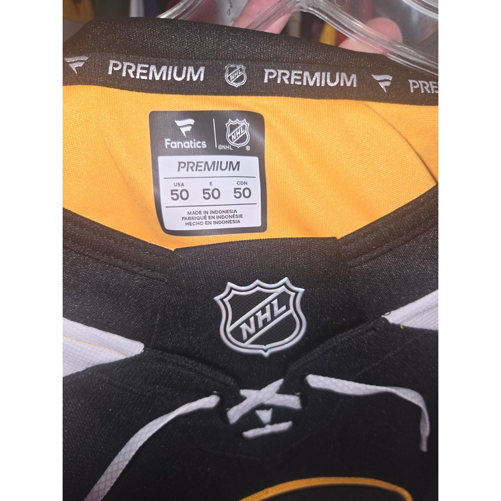 Boston Bruins Charlie McAvoy 73 Fanatics Premium NHL Jersey Mens 50 - Picture 2 of 8